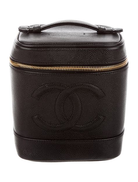 fashionphile chanel vanity case|Chanel vanity case original.